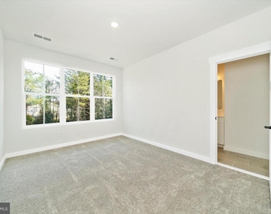 8308 Patience Lane - Photo Thumbnail 27