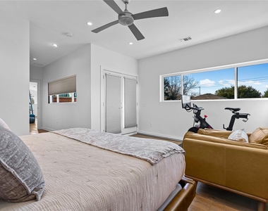 5900 Ventus St - Photo Thumbnail 18