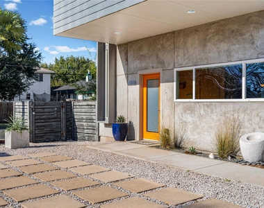 5900 Ventus St - Photo Thumbnail 1