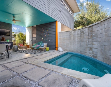 5900 Ventus St - Photo Thumbnail 13