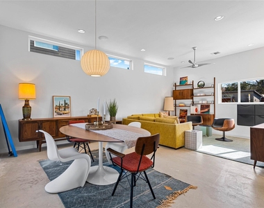 5900 Ventus St - Photo Thumbnail 10