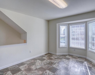 327 Tribbitt Street - Photo Thumbnail 1