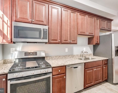 606 Q Street Nw - Photo Thumbnail 17