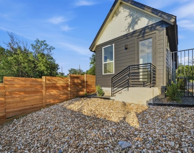 2212 Yellow Jacket Ln - Photo Thumbnail 22