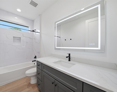 2212 Yellow Jacket Ln - Photo Thumbnail 18