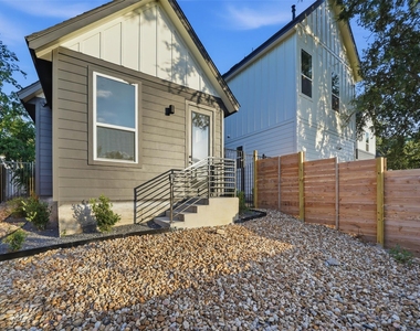2212 Yellow Jacket Ln - Photo Thumbnail 21