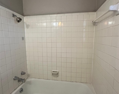 5216 Mccarty W - Photo Thumbnail 3