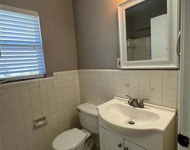 5216 Mccarty W - Photo Thumbnail 5
