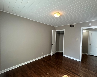 5216 Mccarty W - Photo Thumbnail 8