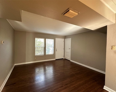 5216 Mccarty W - Photo Thumbnail 14