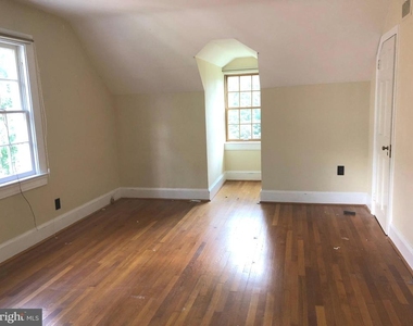4843 Butterworth Place Nw - Photo Thumbnail 10