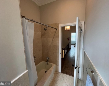 333 Maryland Avenue Ne - Photo Thumbnail 14