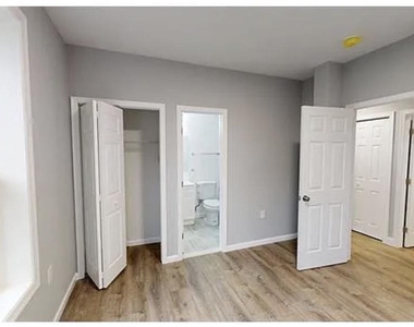 3228 Hiatt Place Nw - Photo Thumbnail 14