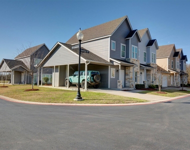 969 W Highway 71 - Photo Thumbnail 20