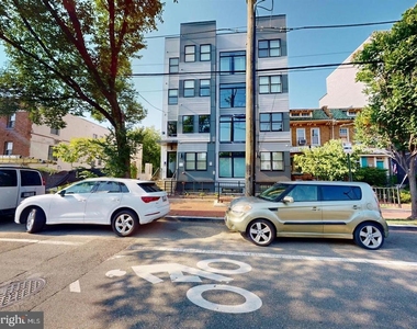 927 Kennedy Street Nw - Photo Thumbnail 12