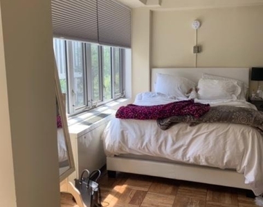 1711 Massachusetts Avenue Nw - Photo Thumbnail 7
