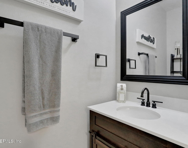 14163 Mahogany Avenue - Photo Thumbnail 19