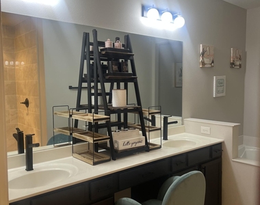 14163 Mahogany Avenue - Photo Thumbnail 26