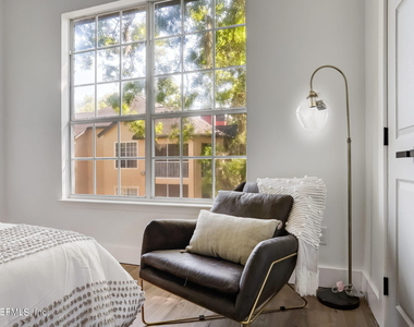170 Veracruz Drive - Photo Thumbnail 27
