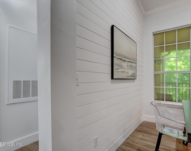 170 Veracruz Drive - Photo Thumbnail 19