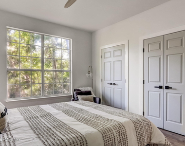 170 Veracruz Drive - Photo Thumbnail 26