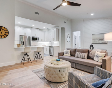 170 Veracruz Drive - Photo Thumbnail 7
