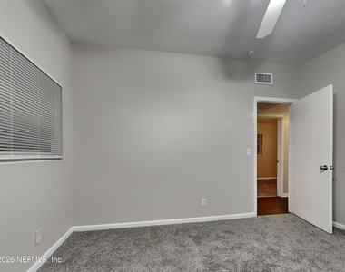 2489 Quail Avenue - Photo Thumbnail 8