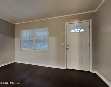 2489 Quail Avenue - Photo Thumbnail 3