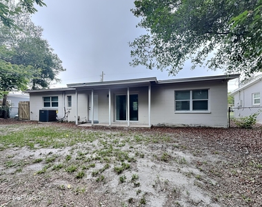 2489 Quail Avenue - Photo Thumbnail 19