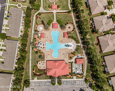 1630 Vineland Circle - Photo Thumbnail 44