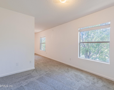 1630 Vineland Circle - Photo Thumbnail 29