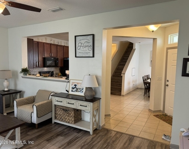 670 Grover Lane - Photo Thumbnail 12