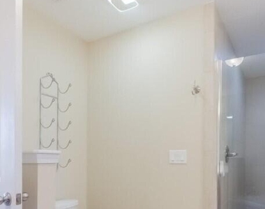 3115 Chestnut Ridge Way - Photo Thumbnail 22