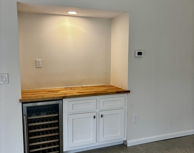 9787 Sawgrass Drive E - Photo Thumbnail 5