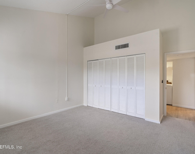 9787 Sawgrass Drive E - Photo Thumbnail 16