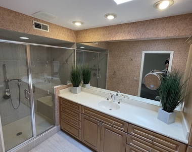 1119 Deerfield Road - Photo Thumbnail 19