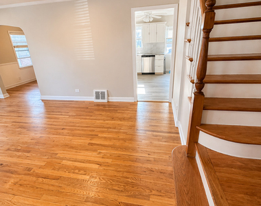 1518 Cleveland Avenue - Photo Thumbnail 2