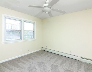 6708 W 107th Street - Photo Thumbnail 7