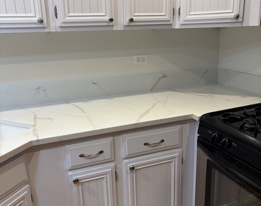608 Inverrary Lane - Photo Thumbnail 14