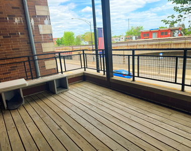 4962 N Milwaukee Avenue - Photo Thumbnail 12