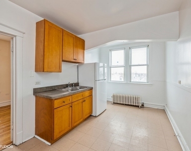 4935 W 18th Street - Photo Thumbnail 1