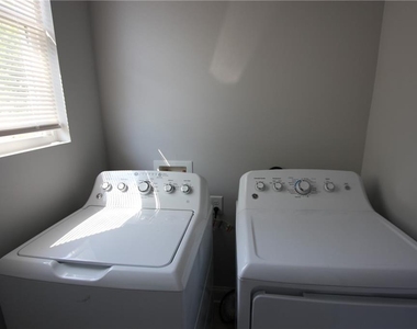 1740 Bolton Road Nw - Photo Thumbnail 46