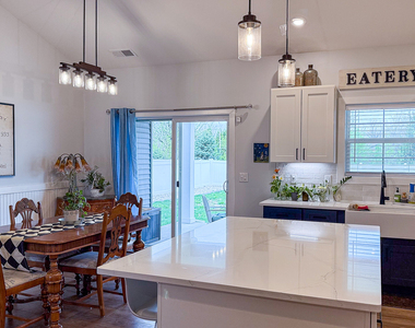 1717 S Stone Creek Boulevard - Photo Thumbnail 38