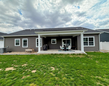 1717 S Stone Creek Boulevard - Photo Thumbnail 44