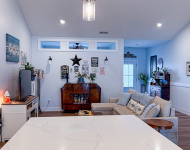 1717 S Stone Creek Boulevard - Photo Thumbnail 36