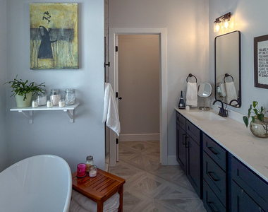 1717 S Stone Creek Boulevard - Photo Thumbnail 22