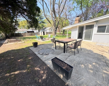 622 N Garfield Street - Photo Thumbnail 12