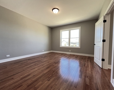 970 Meadow Lane - Photo Thumbnail 17