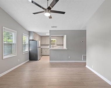 892 Five Forks Trickum Road - Photo Thumbnail 1
