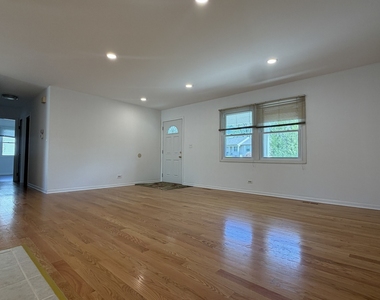 1161 Parker Lane - Photo Thumbnail 14